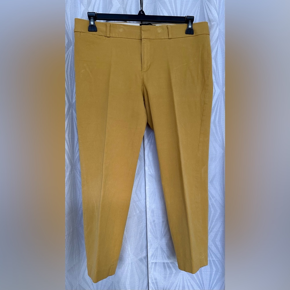 Banana Republic, yellow Sloan, crop length pants, size 12